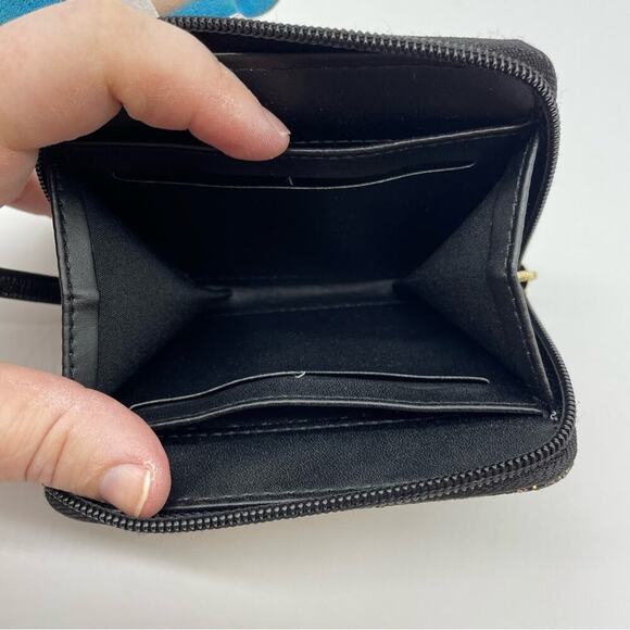 Aldo Small Gold Glitter Wallet - Picture 5 of 8